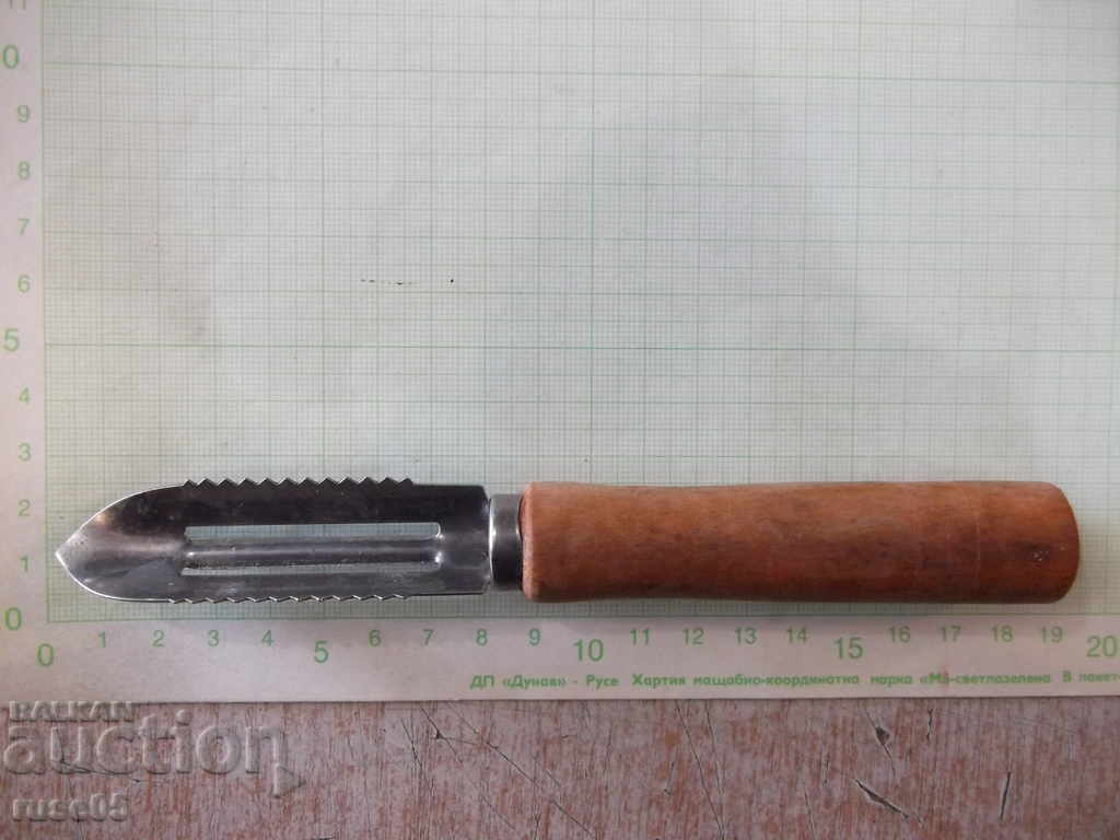 Auction Potato peeler from the sauce Auction Potato peeler from the sauce