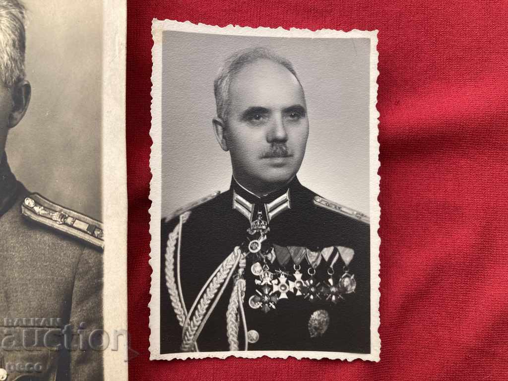 Royal officer Jurist Lt. Col. Orders old photos with price 20.00 BGN | € 10.23 Royal officer Jurist Lt. Col. Orders old photos with price 20.00 BGN | € 10.23