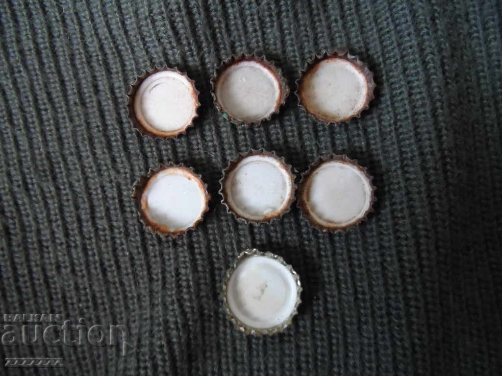 7 pcs. beer caps with price 7.00 BGN | € 3.58 7 pcs. beer caps with price 7.00 BGN | € 3.58