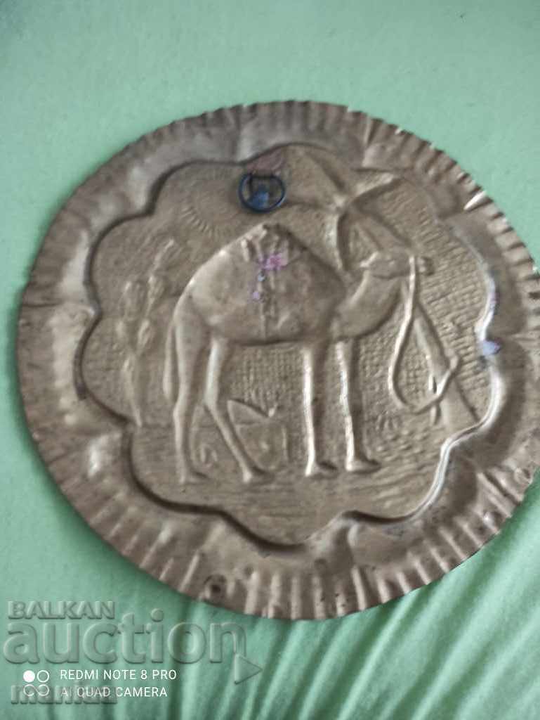 Auction Bronze wall plaque Auction Bronze wall plaque