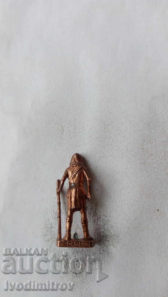 Victorio chocolate egg metal figurine with price 5.65 BGN | € 2.89 Victorio chocolate egg metal figurine with price 5.65 BGN | € 2.89