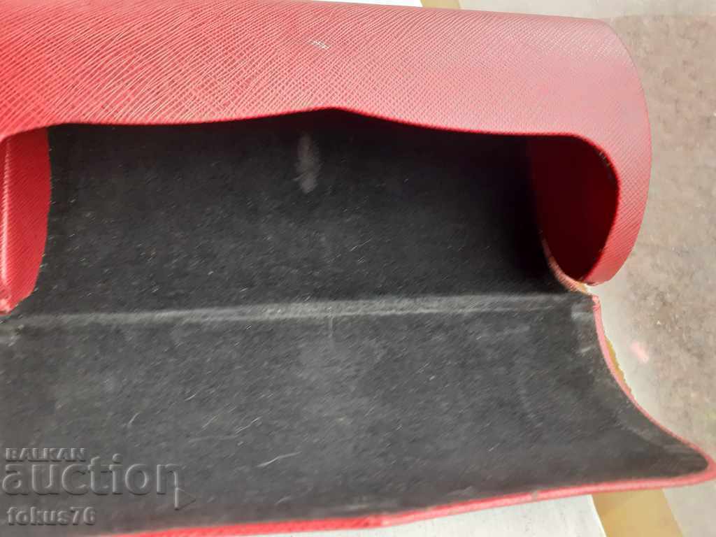 Auction CARTIER - Original box for Cartier glasses Auction CARTIER - Original box for Cartier glasses