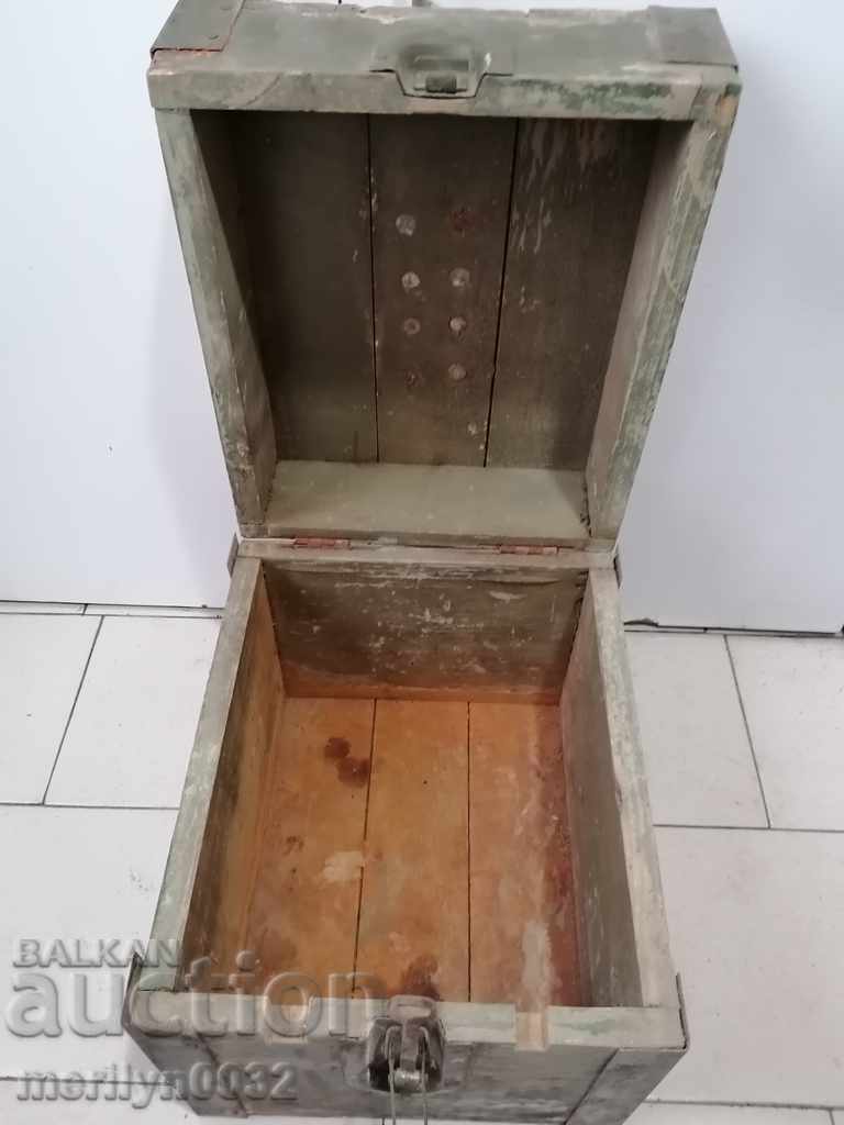 Delivery of Wooden army chest Second World WW2 chest, box Delivery of Wooden army chest Second World WW2 chest, box