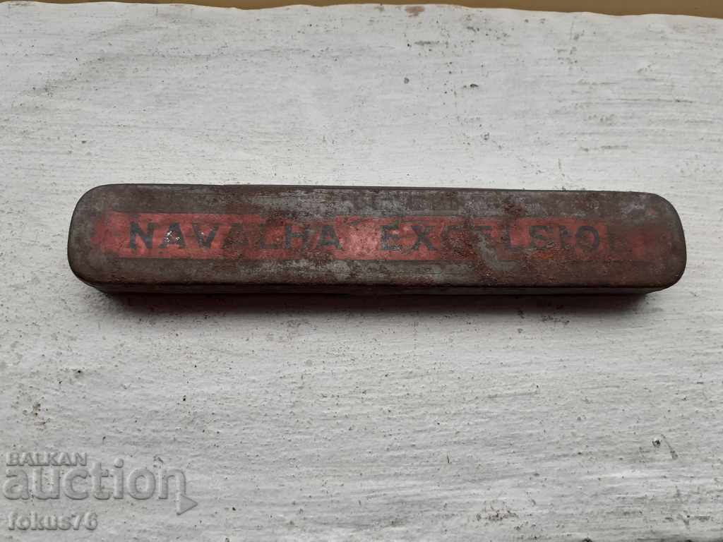 Old collector razor Mimas - 7 Old collector razor Mimas - 7