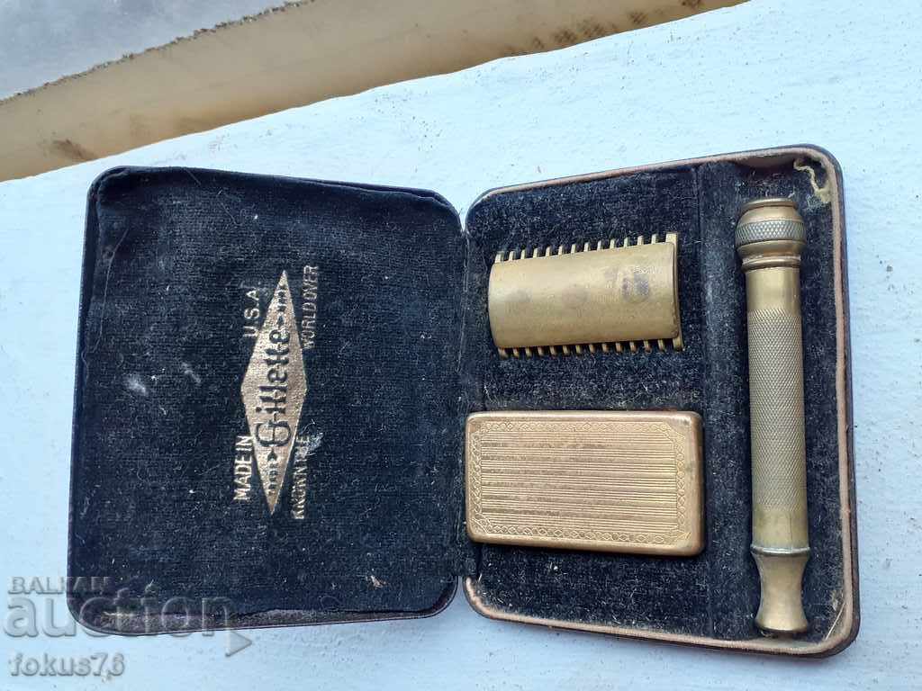 Old Gillette collector's shaving kit - 7 Old Gillette collector's shaving kit - 7