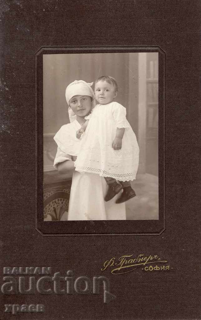 СТАРА ФОТОГРАФИЯ - КАРТОН - Ф.ГРАБНЕР – СОФИЯ - 2740
