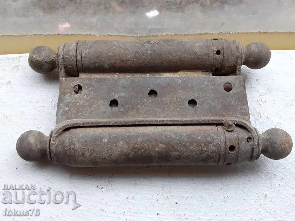 Auction Old wrought iron hinges for the gate Auction Old wrought iron hinges for the gate