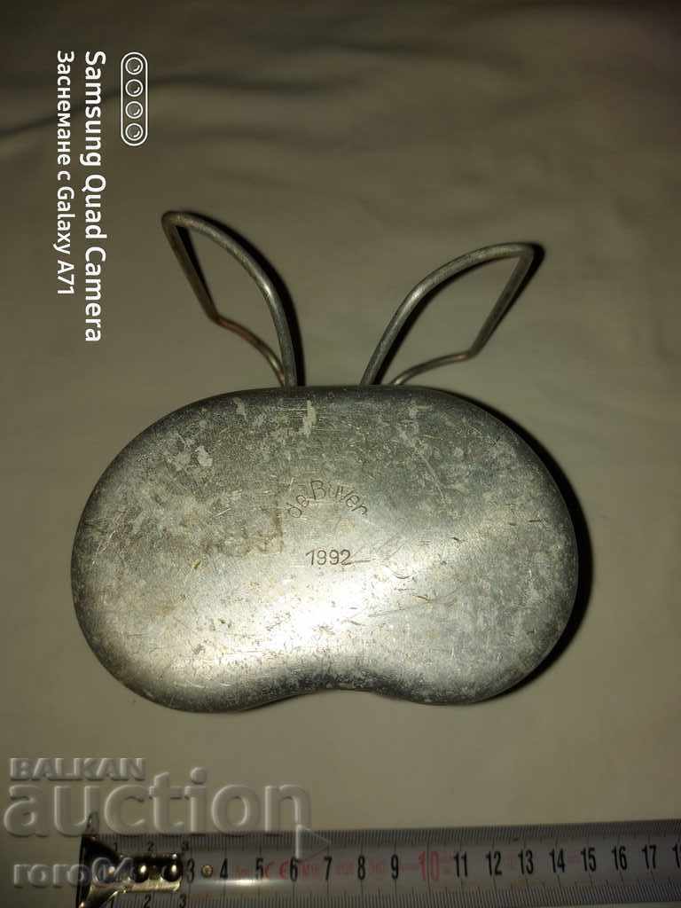 Delivery of KANCHE - TOURIST - de Buyer - 1992 Delivery of KANCHE - TOURIST - de Buyer - 1992