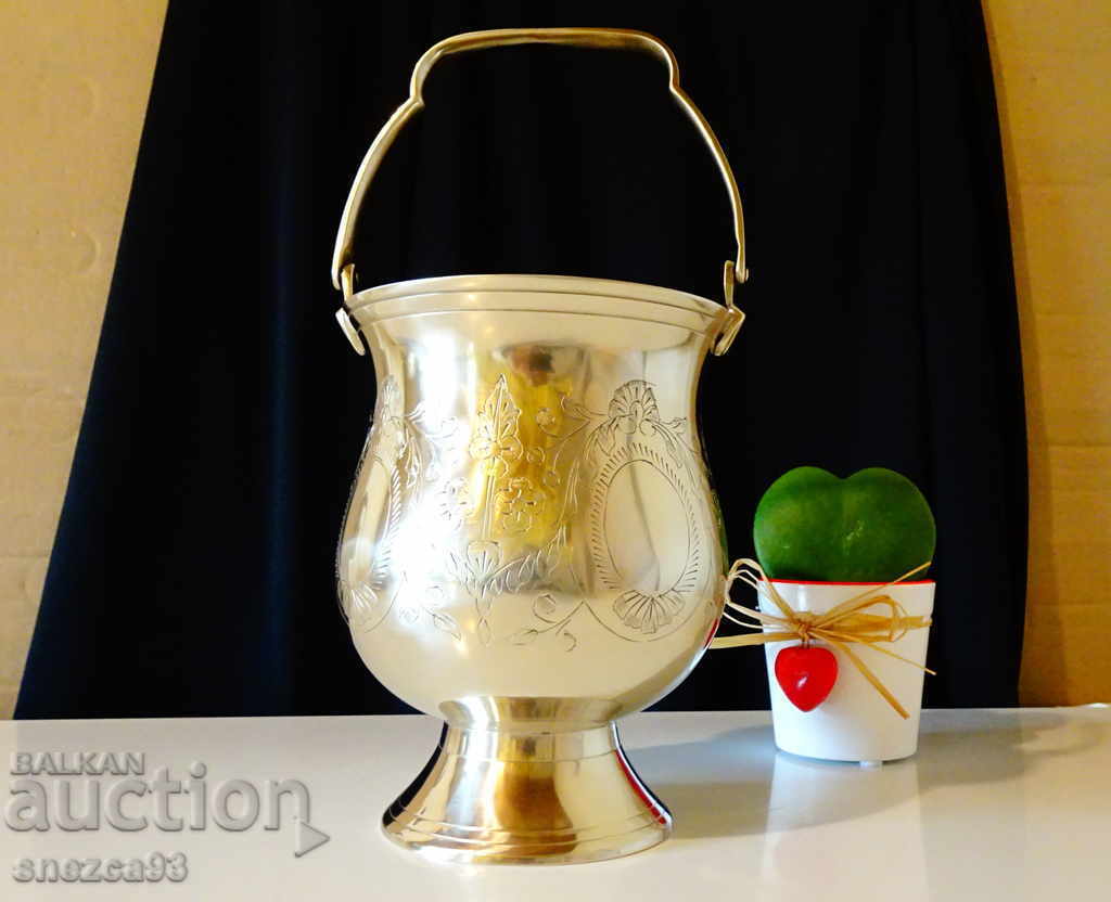 English ice bucket, ice bucket, marking, baroque