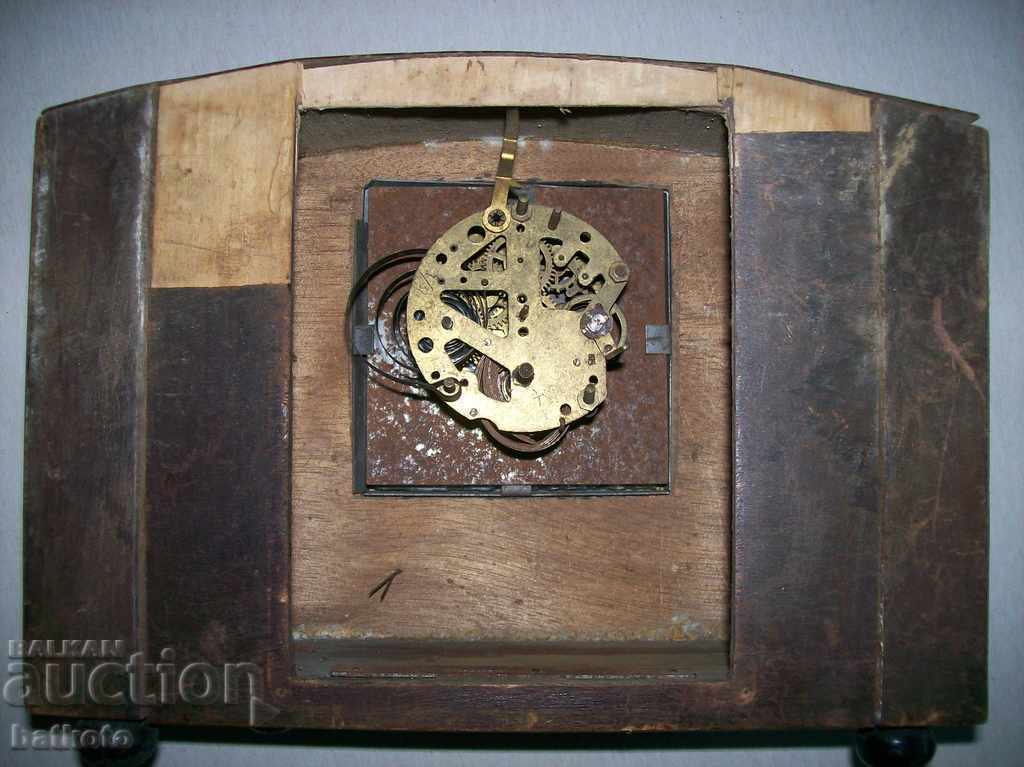 Auction Old desktop clock Auction Old desktop clock