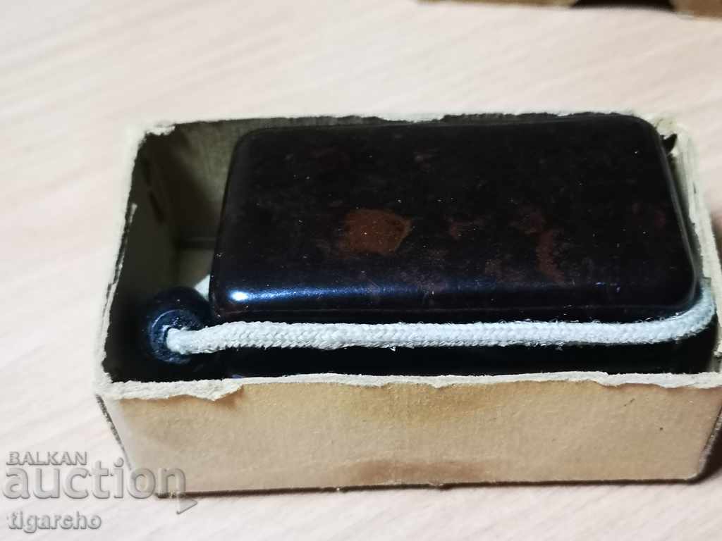 Shaver sharpener with price 25.00 BGN | € 12.78 Shaver sharpener with price 25.00 BGN | € 12.78