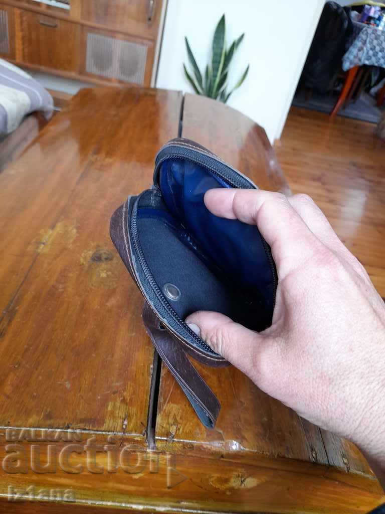 Delivery of Old document bag Misha Delivery of Old document bag Misha