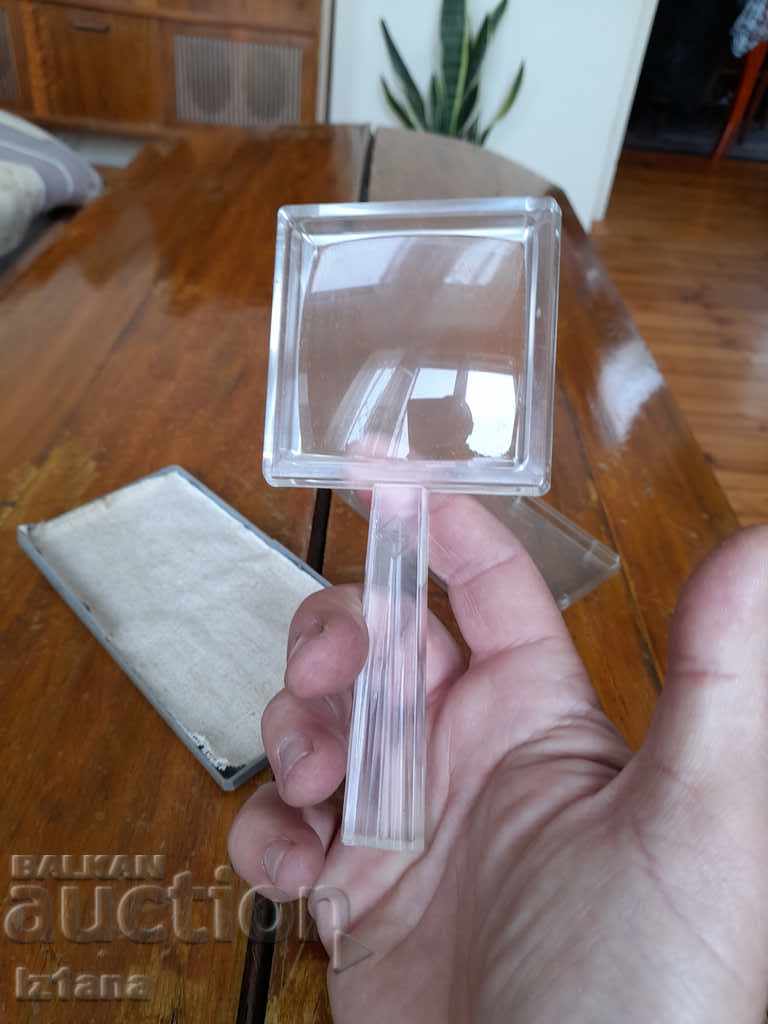 Old magnifying glass - 5 Old magnifying glass - 5