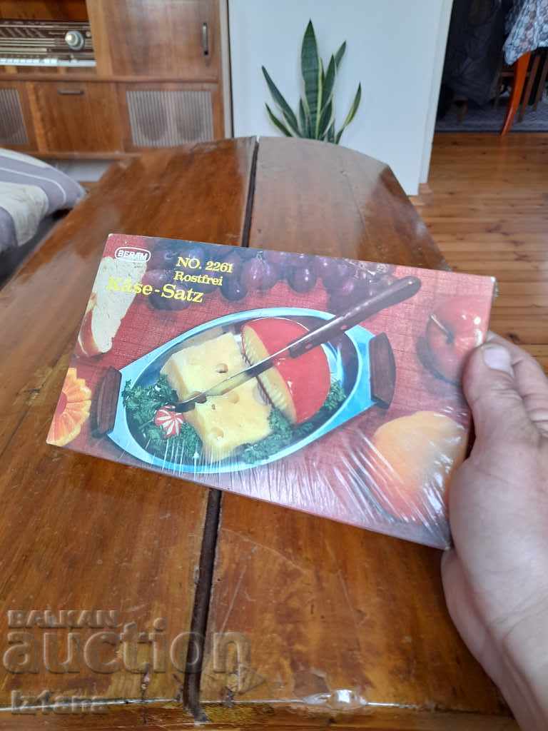 Old Rostfrei cheese set - 5