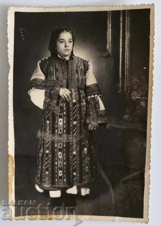 SUKMAN GAITANI WEAR APRON OLD PHOTO with price 25.00 BGN | € 12.78 SUKMAN GAITANI WEAR APRON OLD PHOTO with price 25.00 BGN | € 12.78