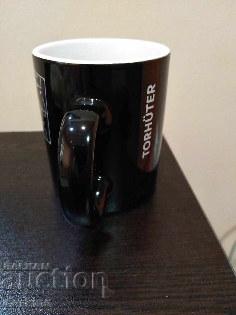 Delivery of Porcelain cup Delivery of Porcelain cup