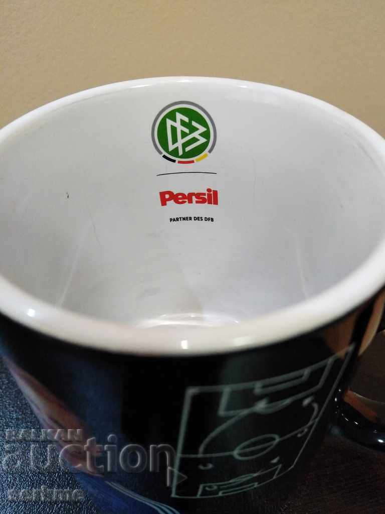 Porcelain cup - 6 Porcelain cup - 6