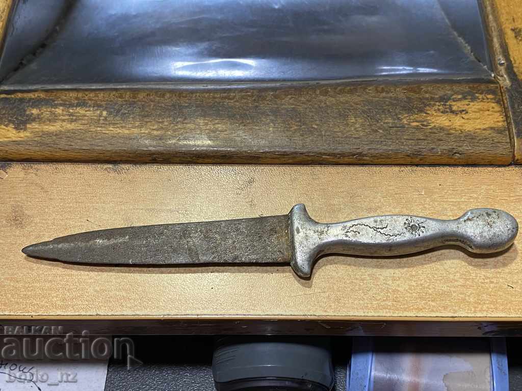 10576. GABROVSKA KAMA - 5 10576. GABROVSKA KAMA - 5