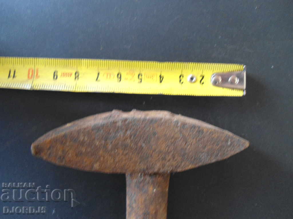 Old hammer, iron handle with price 4.00 BGN | € 2.05
