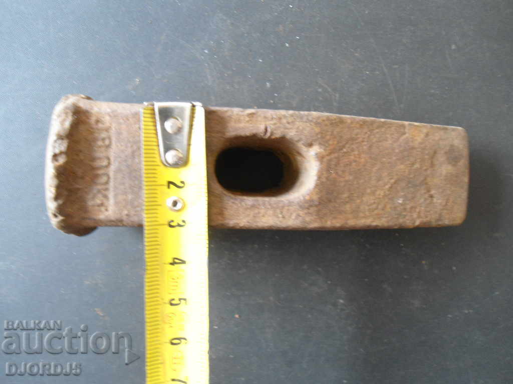 Old hammer marked, 0.800 kg. - 6 Old hammer marked, 0.800 kg. - 6