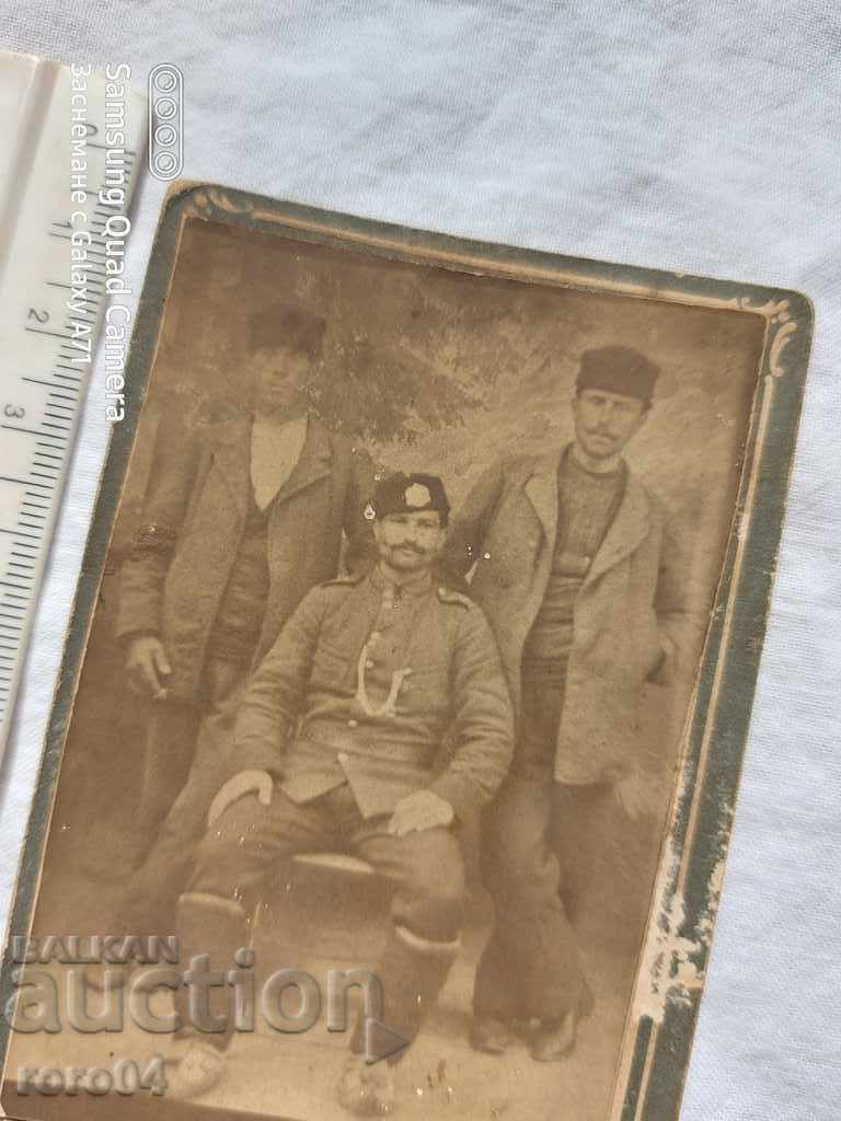 Auction STAR PHOTOGRAPHY - CARD Auction STAR PHOTOGRAPHY - CARD