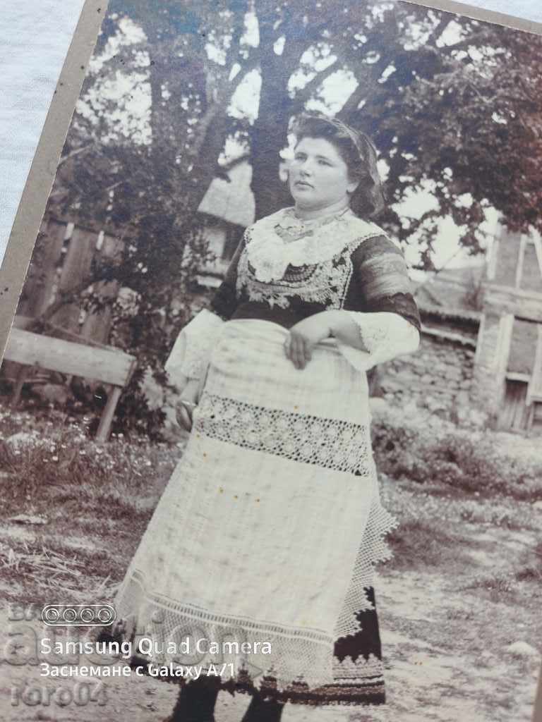 Παράδοση ΝΟΣΙΑ - ΤΟ ΧΩΡΙΟ ΚΟΣΣΕΝΕΤ - 1909