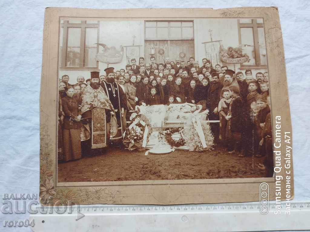 Auction FUNERAL - EASTER Auction FUNERAL - EASTER