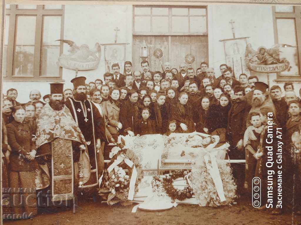 FUNERAL - EASTER - 7 FUNERAL - EASTER - 7