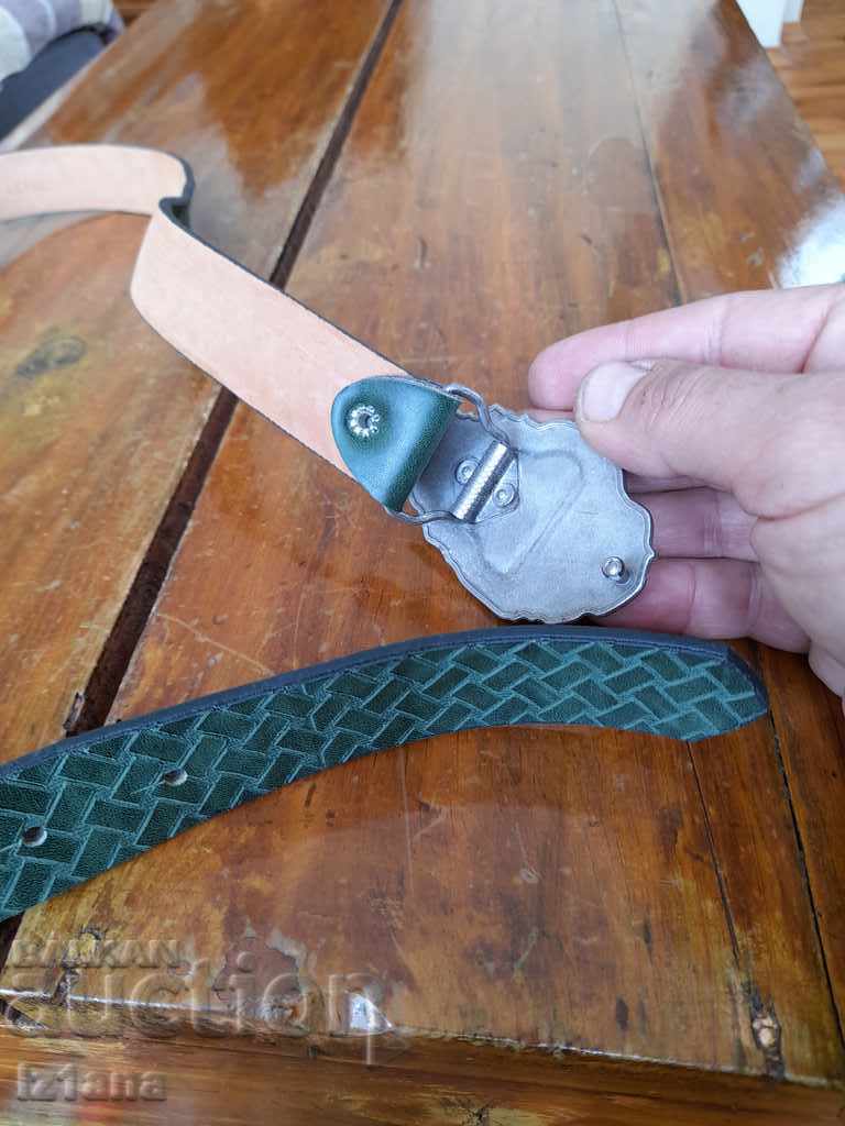 A leather belt - 5