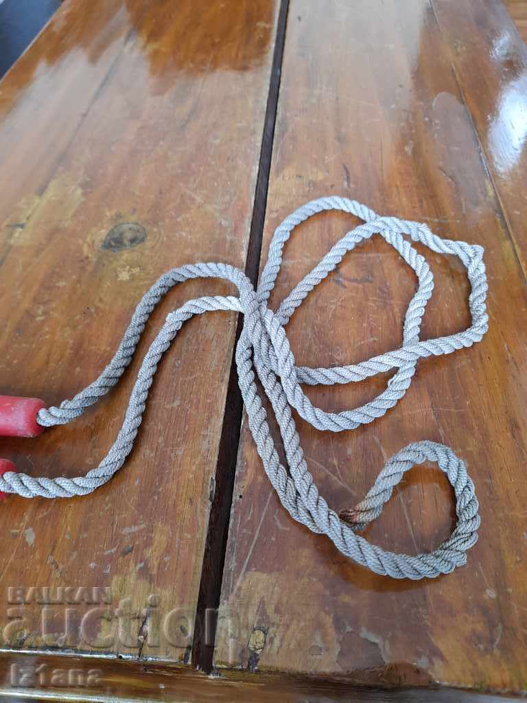 Delivery of Old children's rope Delivery of Old children's rope