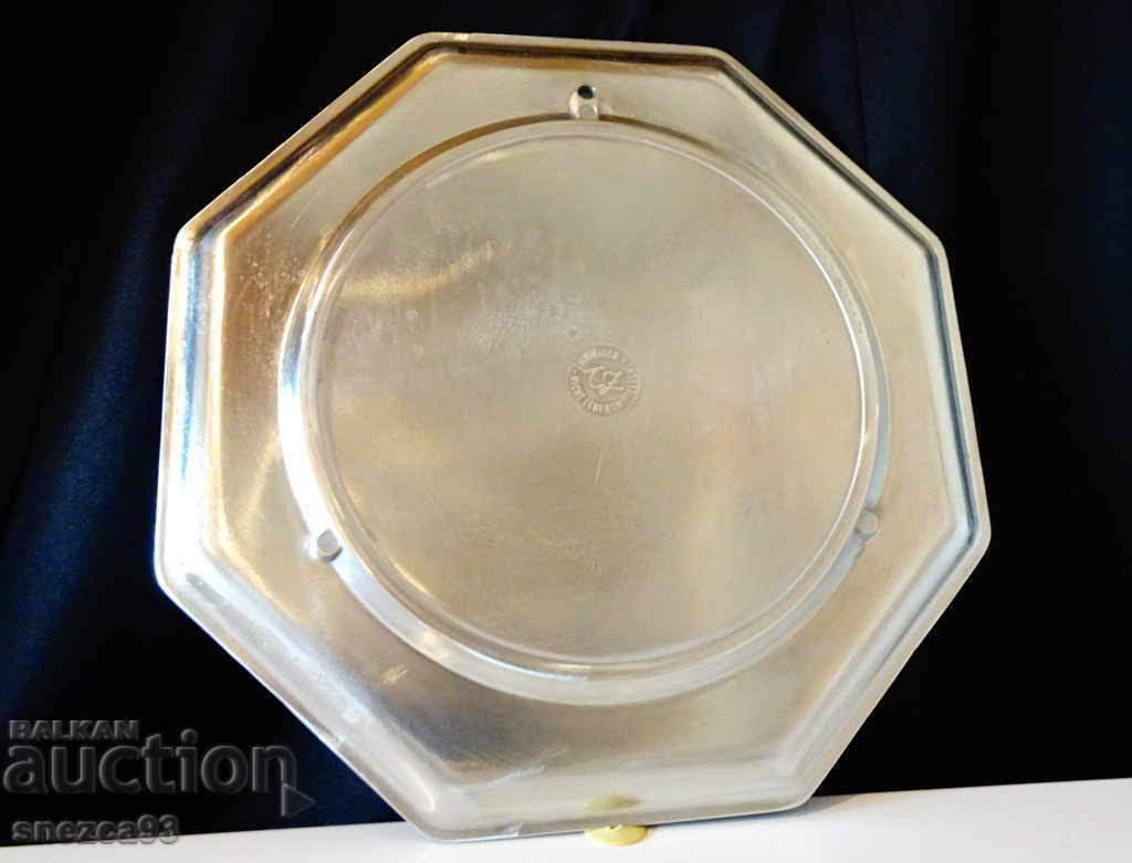 Auction Tin panel with a picture Grape Harvest, Wine. Auction Tin panel with a picture Grape Harvest, Wine.