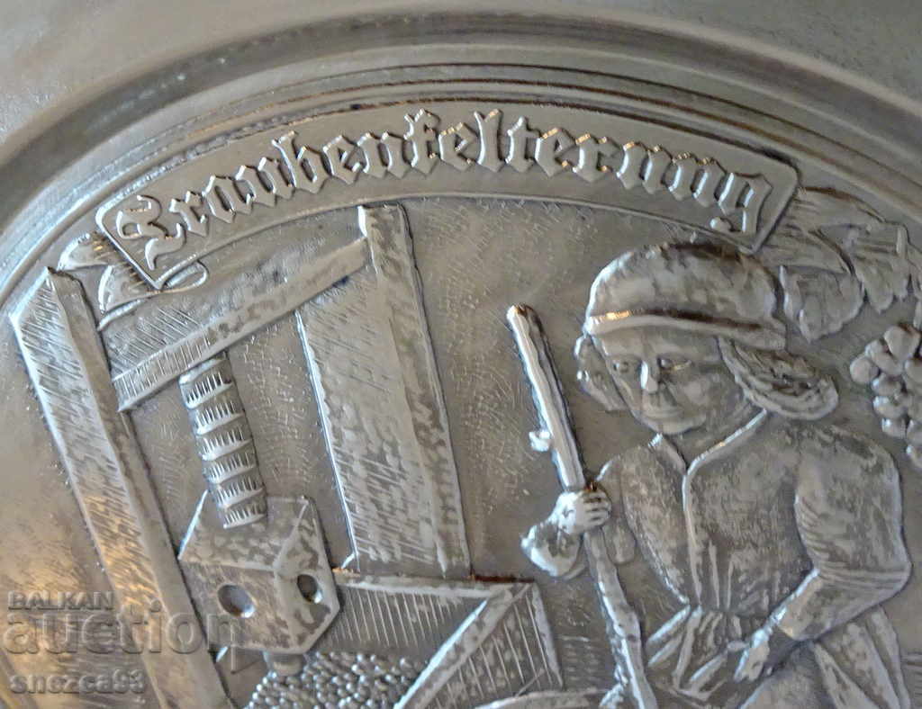 Tin panel with a picture Grape Harvest, Wine. - 5 Tin panel with a picture Grape Harvest, Wine. - 5