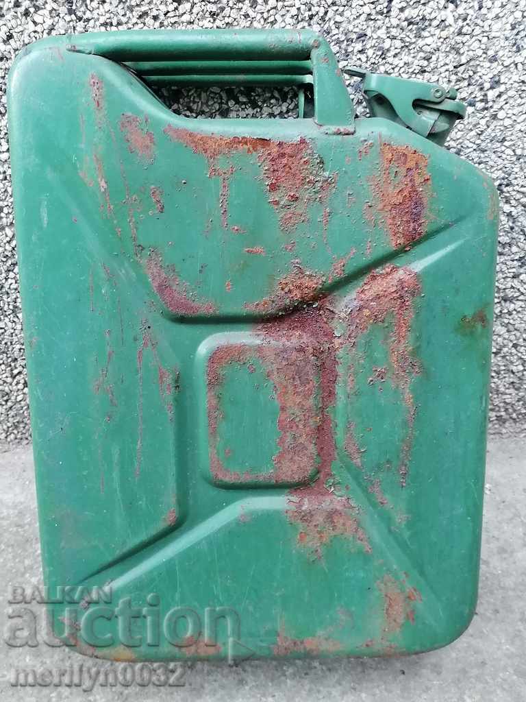 Auction Army tube GDR DDR 1979 usable Auction Army tube GDR DDR 1979 usable