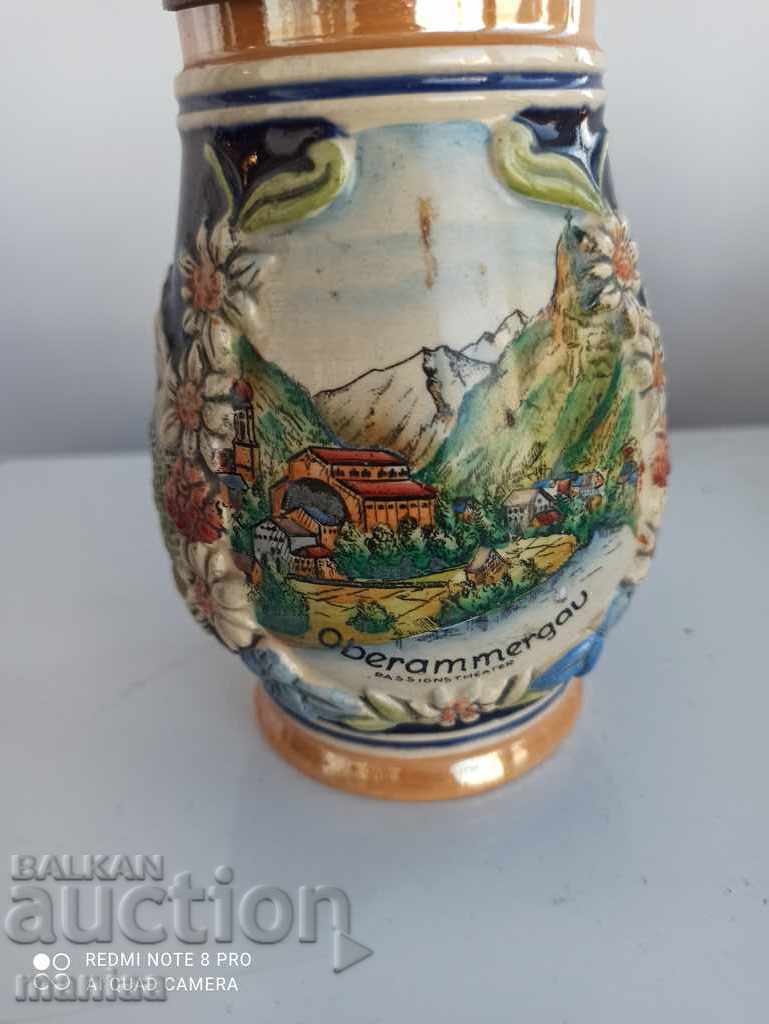 Licitație Cană din porțelan frumos Licitație Cană din porțelan frumos