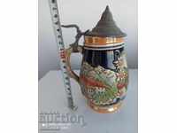 Cană din porțelan frumos