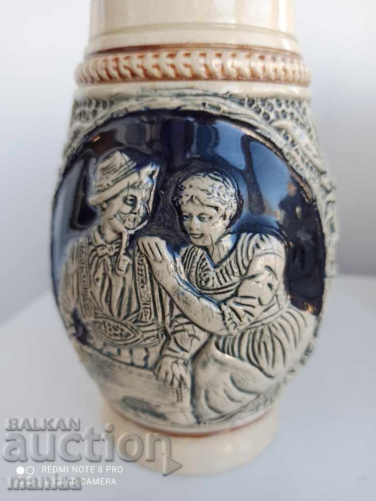 Beautiful porcelain mug with price 30.00 BGN | € 15.34 Beautiful porcelain mug with price 30.00 BGN | € 15.34