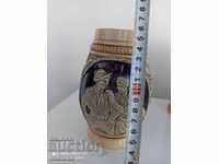 Cană din porțelan frumos