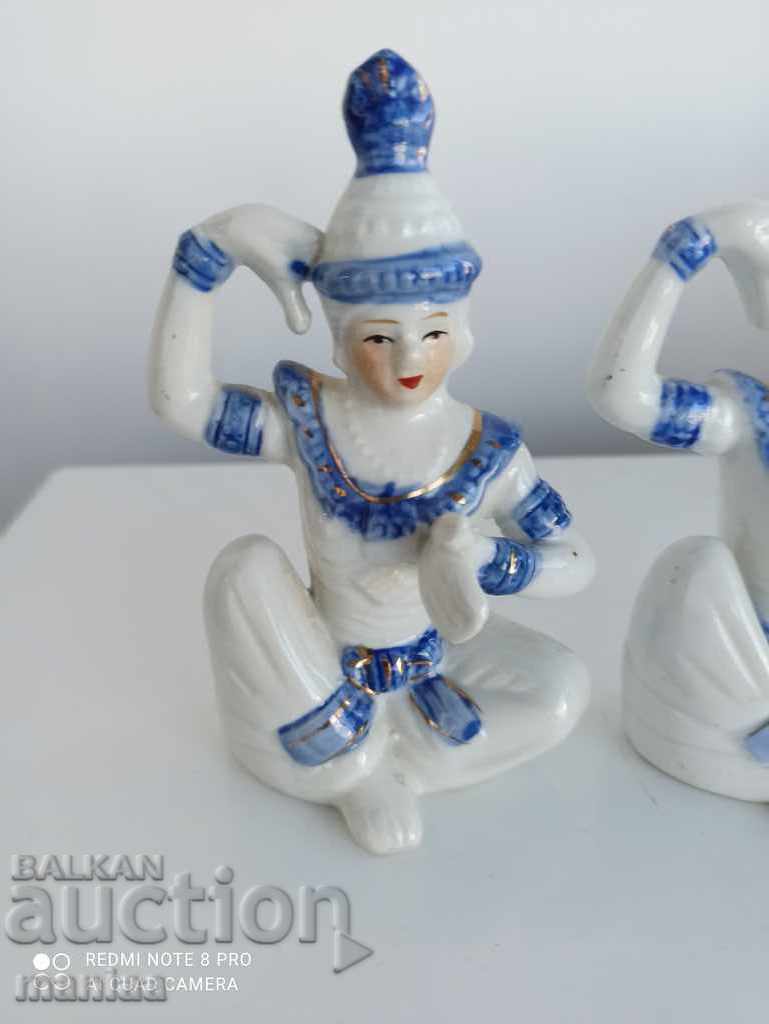 A beautiful porcelain figure with price 35.00 BGN | € 17.90 A beautiful porcelain figure with price 35.00 BGN | € 17.90