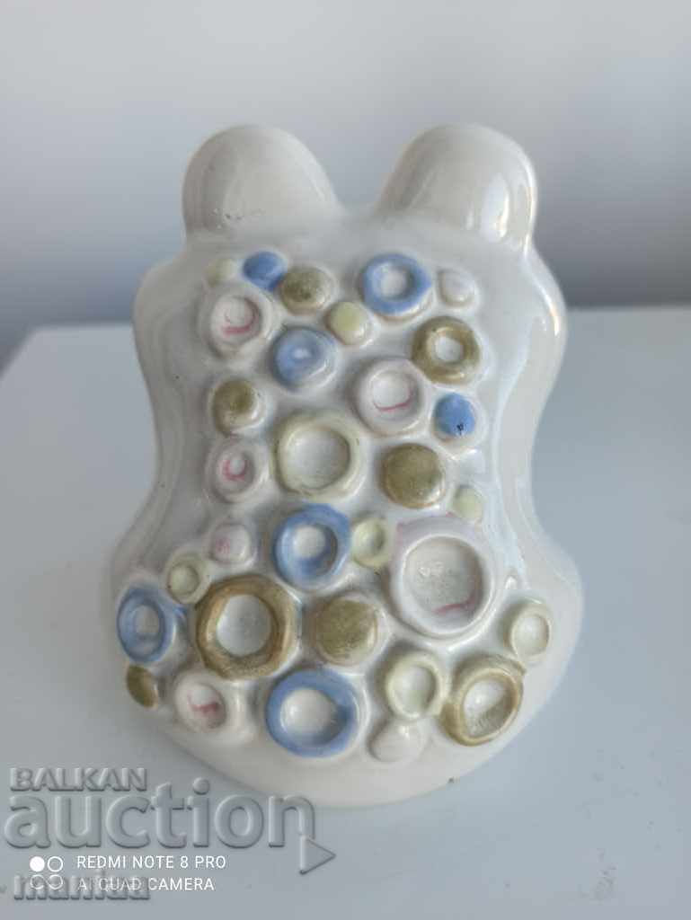 Порцеланова касичка с цена 20.00 лв. | € 10.23 Порцеланова касичка с цена 20.00 лв. | € 10.23