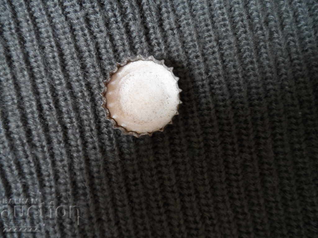 Auction cap 1 Auction cap 1