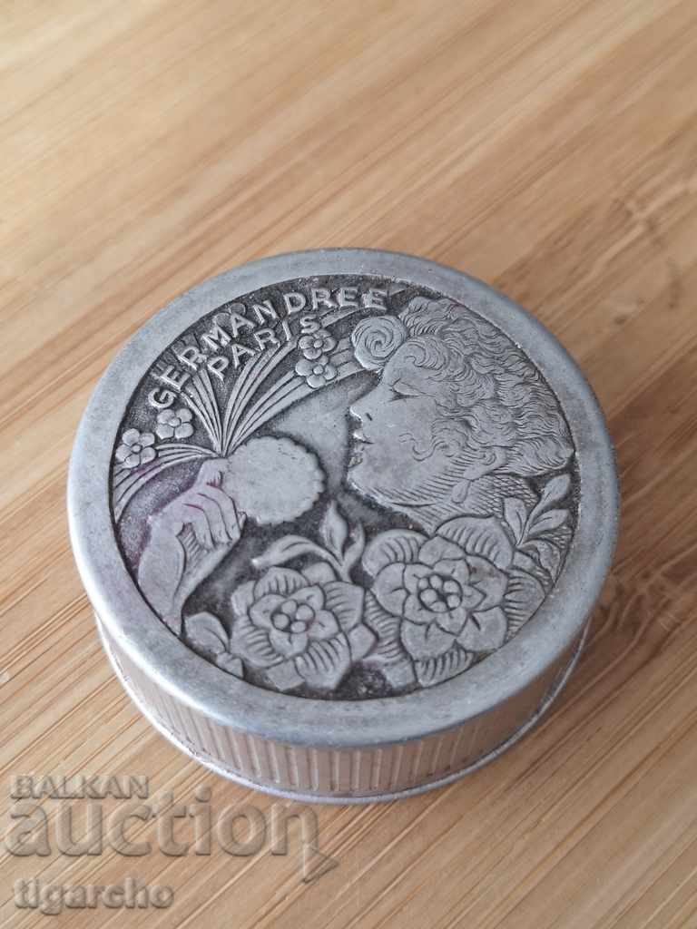 Old Powder with price 35.00 BGN | € 17.90 Old Powder with price 35.00 BGN | € 17.90