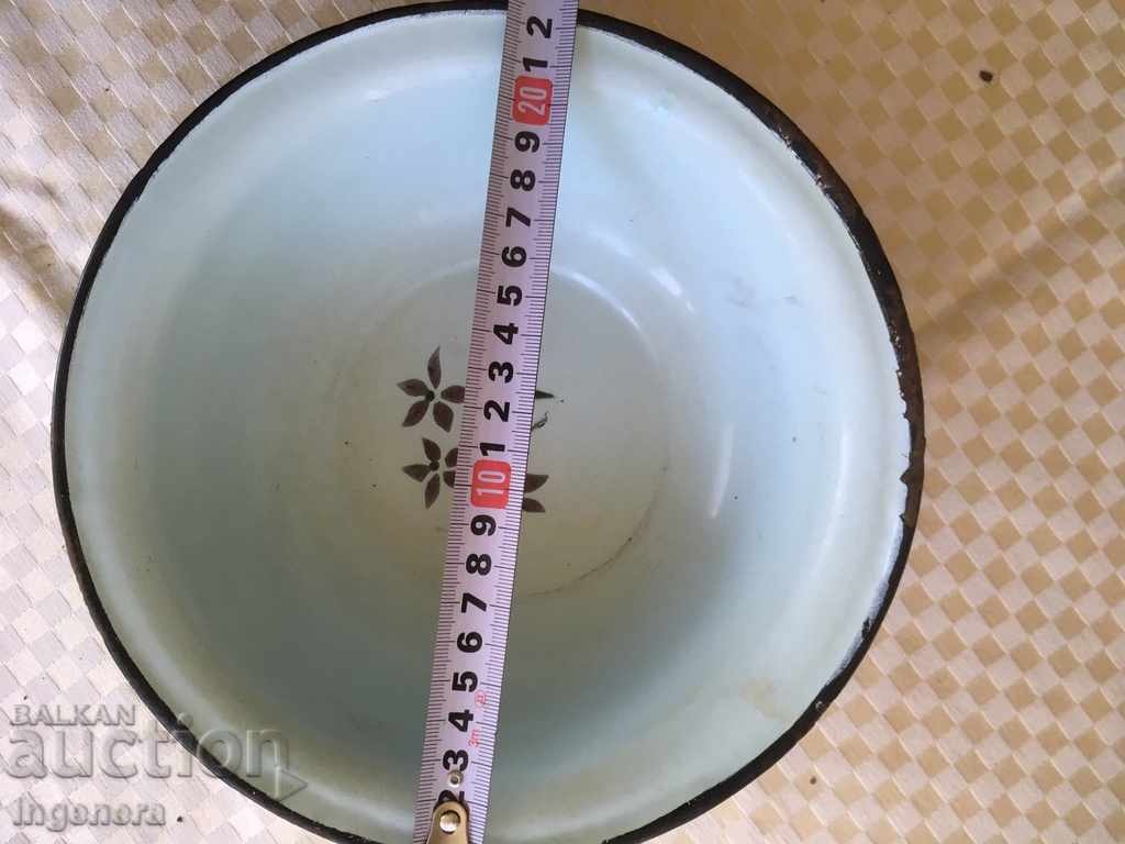 COURT ENAMELED OLD HEALTHY CASTRON PANIC with price 13.00 BGN | € 6.65 COURT ENAMELED OLD HEALTHY CASTRON PANIC with price 13.00 BGN | € 6.65