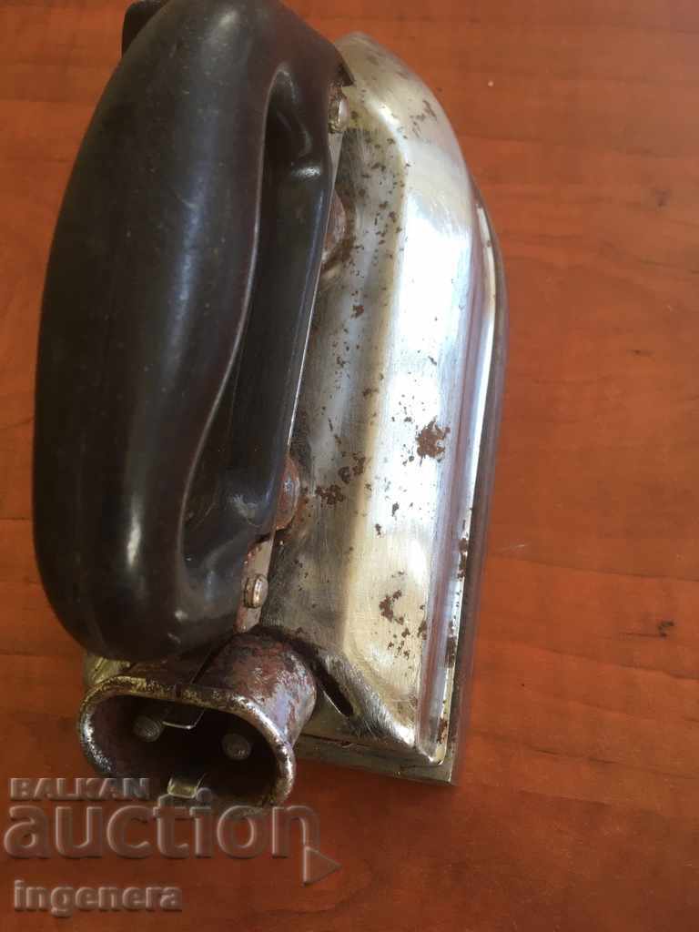 IRON OLD ELECTRIC with price 8.00 BGN | € 4.09 IRON OLD ELECTRIC with price 8.00 BGN | € 4.09