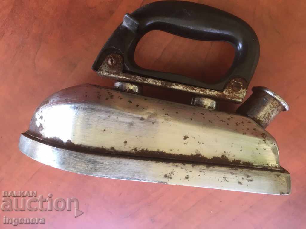 Auction IRON OLD ELECTRIC Auction IRON OLD ELECTRIC