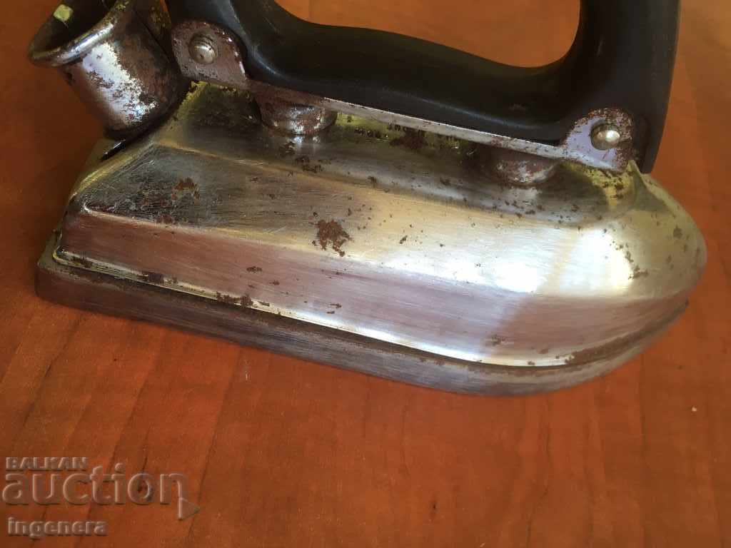 IRON OLD ELECTRIC - 5 IRON OLD ELECTRIC - 5