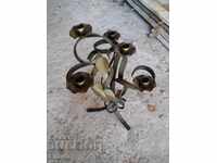 Кован железен свещник