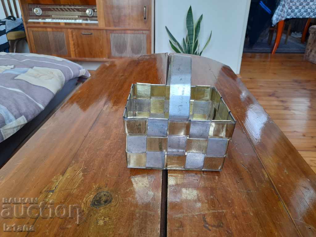 Old metal basket with price 20.00 BGN | € 10.23 Old metal basket with price 20.00 BGN | € 10.23