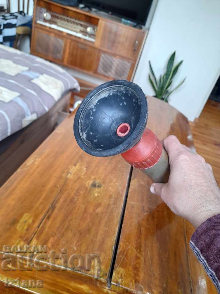 Аукцион Стар уред за почистване на сифон,канал Аукцион Стар уред за почистване на сифон,канал