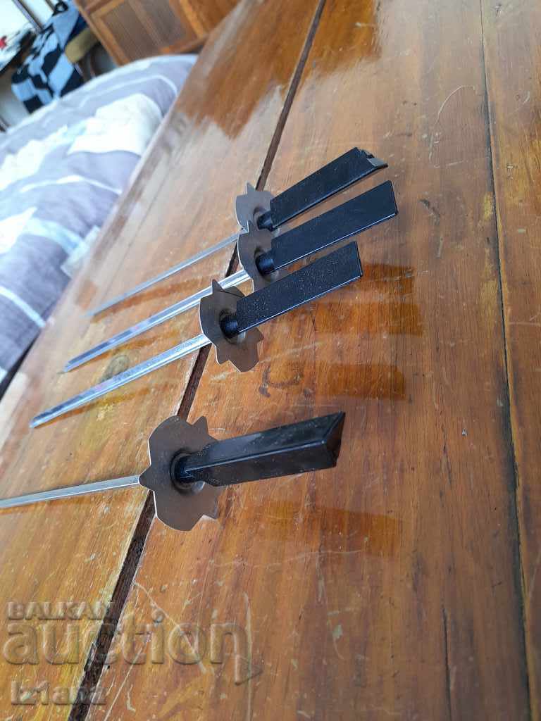 Old AKA skewers - 5 Old AKA skewers - 5