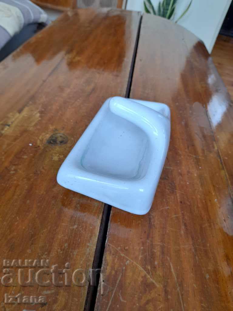 Delivery of Old faience hanger Delivery of Old faience hanger